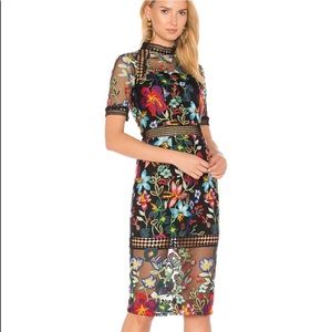 Vone Sheath Lace Dress